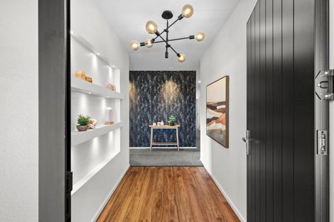 Photo of property in 42 Sardinia Grove, Fitzherbert, Palmerston North, 4410