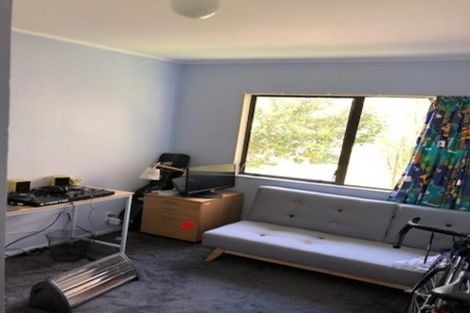 Photo of property in 1/6 Helena Street, Massey, Auckland, 0614