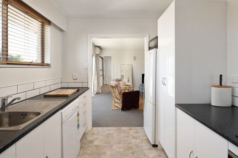 Photo of property in 8a Eltham Road, Blenheim, 7201