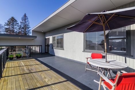 Photo of property in 45 Matuku Street, Two Mile Bay, Taupo, 3330