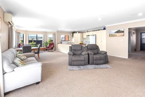 Photo of property in 9 Workman Way, Onerahi, Whangarei, 0110