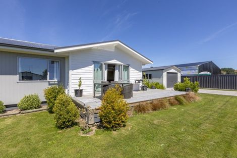 Photo of property in 12 Ross Street, Otane, 4202