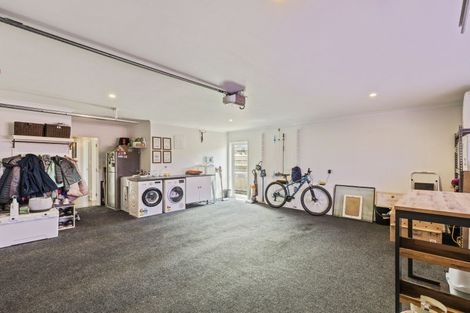 Photo of property in 3 Keene Drive, Bell Block, New Plymouth, 4312