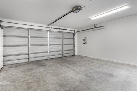 Photo of property in 110 Popokatea Drive, Takanini, 2112