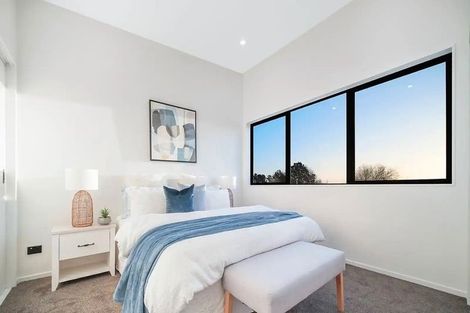 Photo of property in 1/6b William Roberts Road, Pakuranga, Auckland, 2010