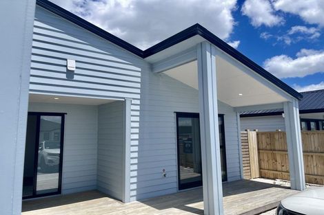 Photo of property in 22 Karihi Road, Karaka, 2113