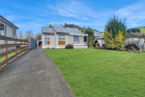 Photo of property in 10 Takahe Street, Taihape, 4720