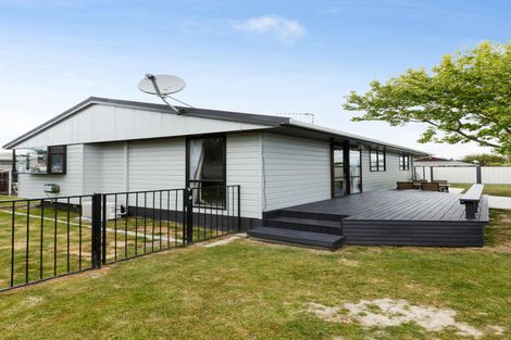 Photo of property in 6 Mercury Street, Milson, Palmerston North, 4414