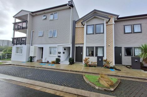 Photo of property in 6/4 Wallson Crescent, Wiri, Auckland, 2104