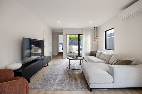 Photo of property in 16 Lumino Terrace, Peacocke, Hamilton, 3206