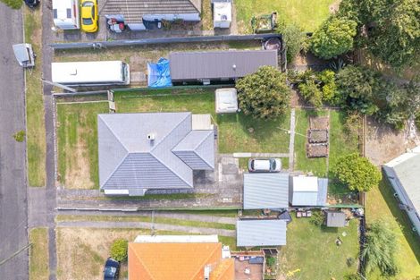 Photo of property in 16 Victory Place, Aramoho, Whanganui, 4500