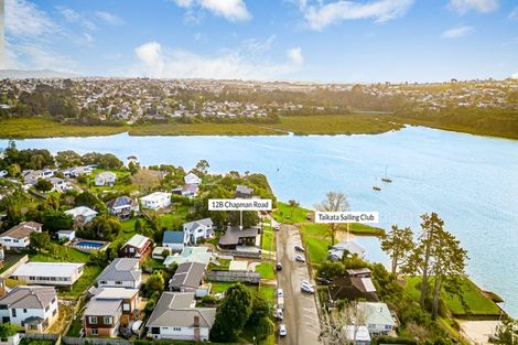 Photo of property in 12b Chapman Road, Te Atatu Peninsula, Auckland, 0610