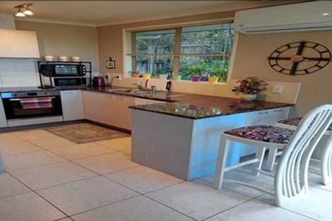 Photo of property in 8 Careen Grove, Gulf Harbour, Whangaparaoa, 0930