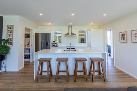 Photo of property in 100 Lindsay Road, Waipukurau, 4283