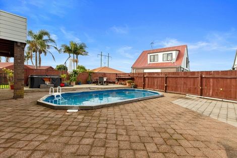 Photo of property in 8 Claridge Place, Mount Maunganui, 3116