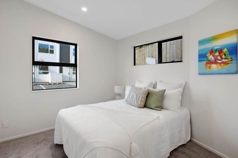 Photo of property in 129 Lancaster Road, Beach Haven, Auckland, 0626