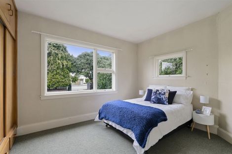 Photo of property in 130 Middlepark Road, Sockburn, Christchurch, 8042