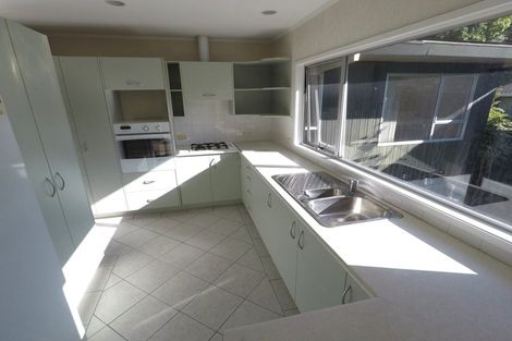 Photo of property in 38 Maxwelton Drive, Mairangi Bay, Auckland, 0630