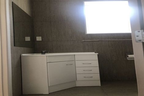 Photo of property in 29 Parker Avenue, New Lynn, Auckland, 0600