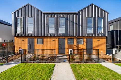 Photo of property in 1/22 Fitzherbert Road, Wainuiomata, Lower Hutt, 5014