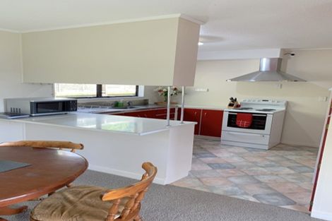 Photo of property in 91 Percy Dyett Drive, Karori, Wellington, 6012