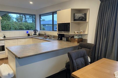 Photo of property in 37 Courage Road, Amberley, 7410