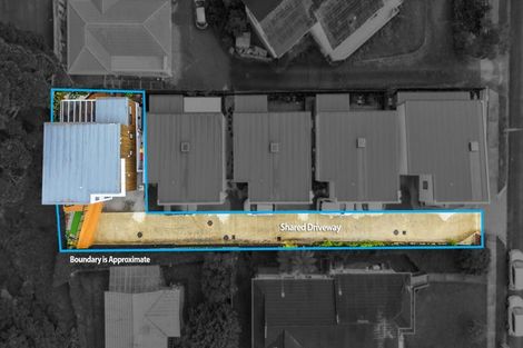 Photo of property in 9e Glenfern Road, Mellons Bay, Auckland, 2014