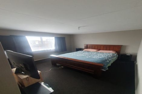 Photo of property in 52 Somerset Crescent, Highbury, Palmerston North, 4412