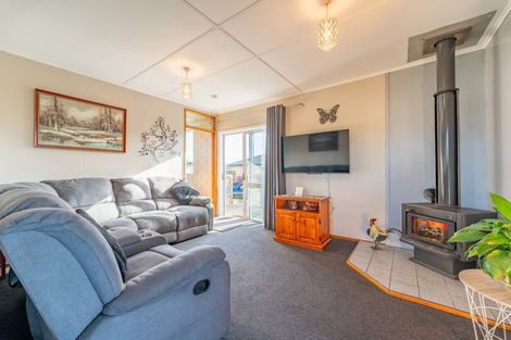 Photo of property in 3 Railway Terrace, Glenavy, Waimate, 7980