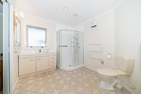 Photo of property in 8 Shakespeare Way, Kelvin Grove, Palmerston North, 4414