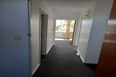 Photo of property in 19 Barber Grove, Moera, Lower Hutt, 5010