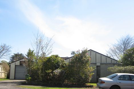 Photo of property in 10 Cargill Place, Frankleigh Park, New Plymouth, 4310