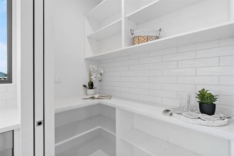 Photo of property in 6 Grimwood Street, Woodend, 7610