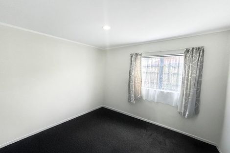 Photo of property in 2 Vine Street, Mangere East, Auckland, 2024