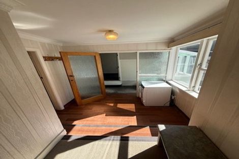 Photo of property in 87 Majoribanks Street, Mount Victoria, Wellington, 6011