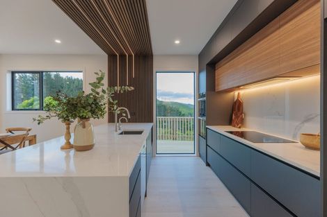 Photo of property in 24 Prestbury Grove, Churton Park, Wellington, 6037