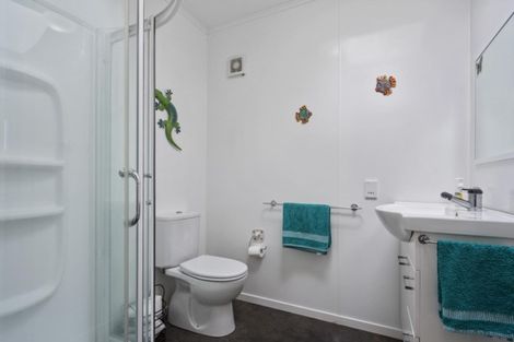 Photo of property in 57 Town Point Road, Maketu, 3189
