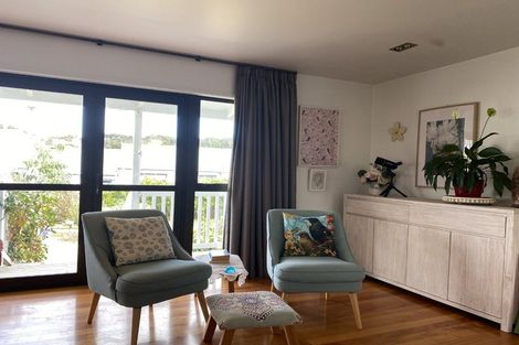 Photo of property in 4 Kakariki Road, Ngunguru, Whangarei, 0173