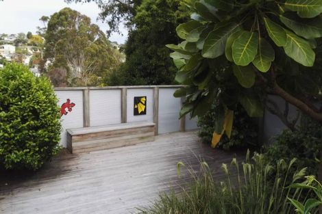 Photo of property in 2/28 Knightsbridge Drive, Forrest Hill, Auckland, 0620