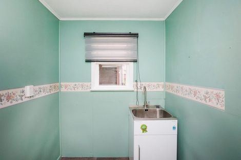 Photo of property in 16 Lancaster Street, Highbury, Palmerston North, 4412