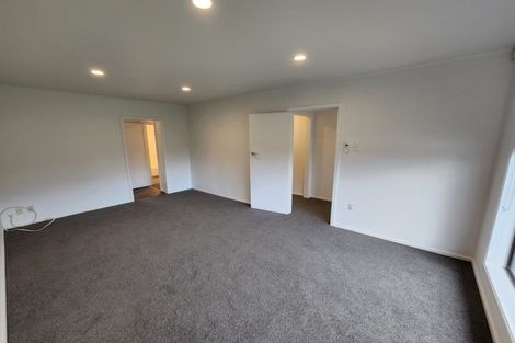 Photo of property in 41 Hill Crescent, Papakura, 2110