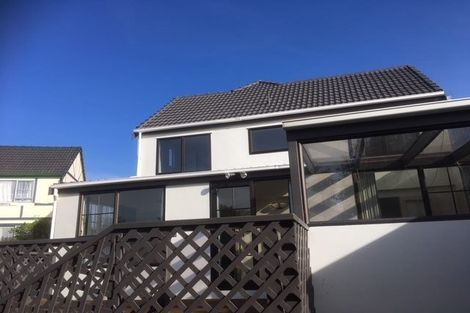 Photo of property in 5 Alister Way, Churton Park, Wellington, 6037