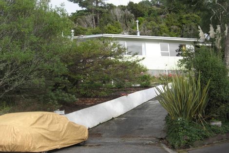 Photo of property in 11 Ngahere Street, Stokes Valley, Lower Hutt, 5019