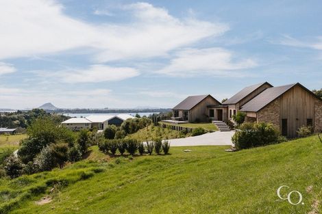 Photo of property in 42 Te Auhi Way, Welcome Bay, Tauranga, 3112