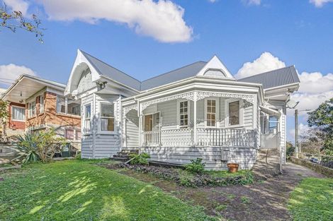 Photo of property in 70a Valley Road, Paraparaumu, 5032