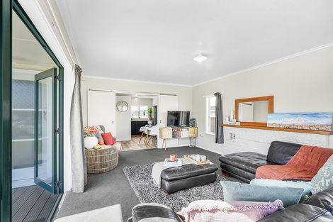 Photo of property in 16 Cameron Road, Hamilton East, Hamilton, 3216