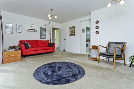 Photo of property in 2/2 Northwick Place, Hillcrest, Auckland, 0627