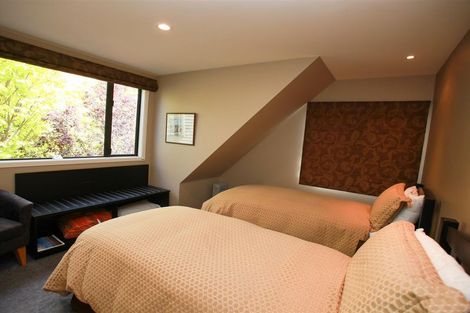 Photo of property in 12 Hamilton Drive, Lake Tekapo, 7999