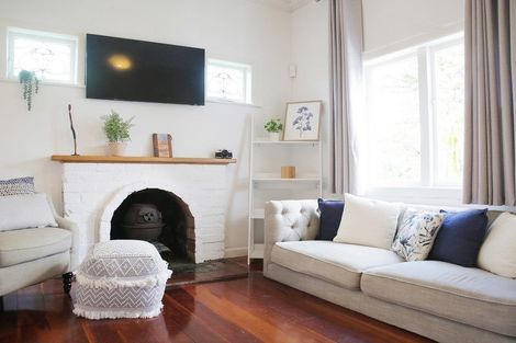Photo of property in 1/89 Glengarry Road, Glen Eden, Auckland, 0602