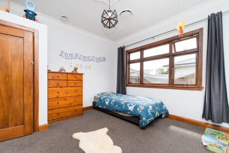 Photo of property in 28 Matamau Street, Palmerston North, 4414